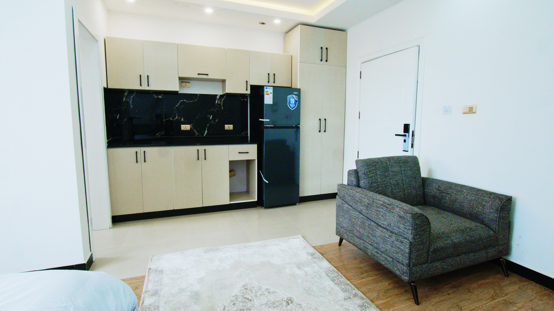 Qadis Hotel and Apartment