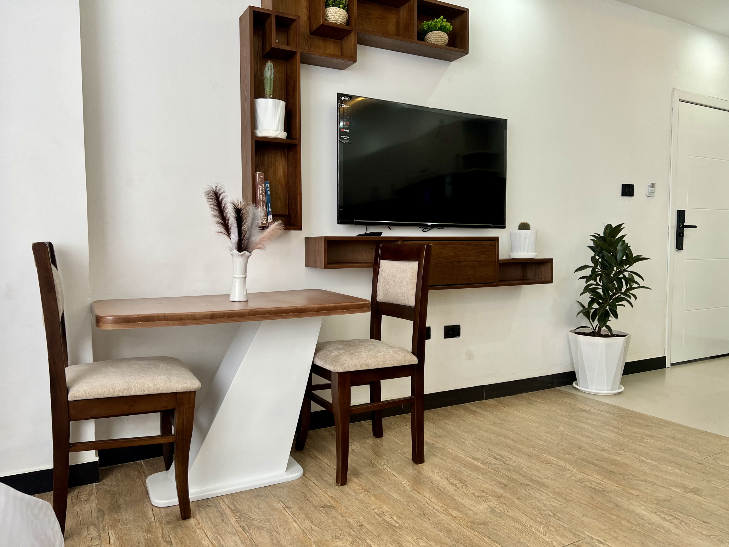 Qadis Hotel